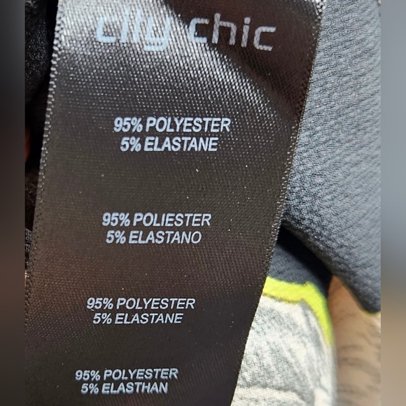 City Chic Floral Off the Shoulder Jumpsuit Elastic Waist size L/20 - Picture 9 of 9